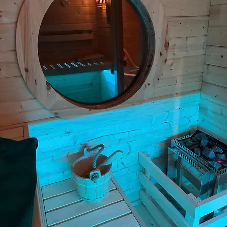 Homestay szállás Schwarzwaldliebe Mit Garten & Sauna